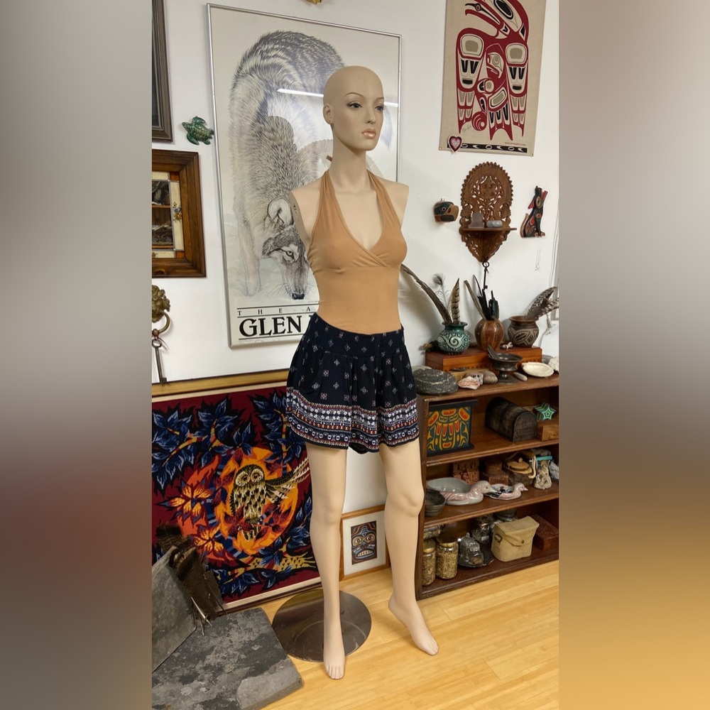 Black Patterned Shorts - Picture 3 of 11